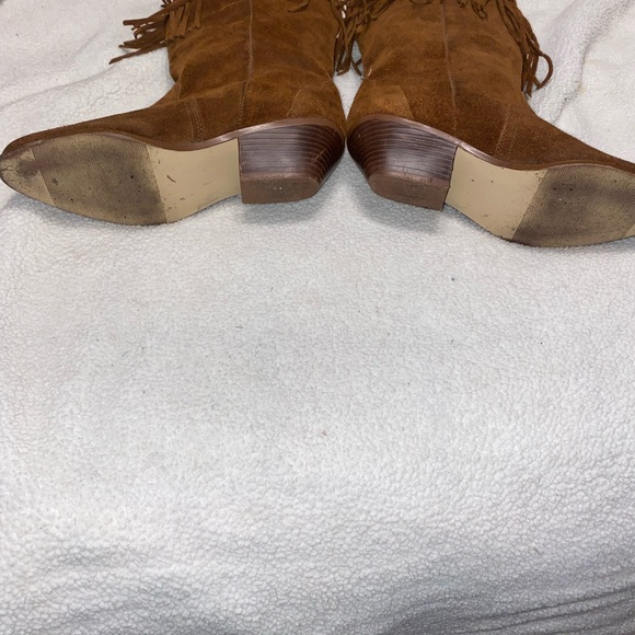 Minnetonka Brown Fringed Ankle Boots - Picture 12 of 15